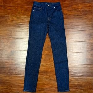 Good American Always Fits Good Legs dark wash blue jeans